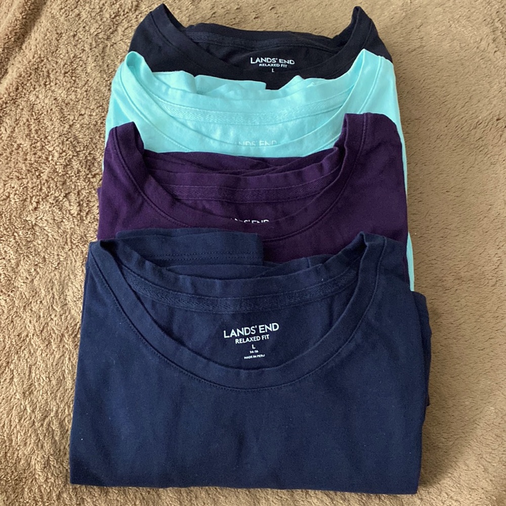 Lands’ End Collection of Relaxed Fit Tee Shirts Size L
